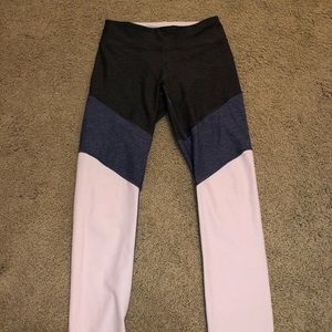 Outdoor Voices leggings medium